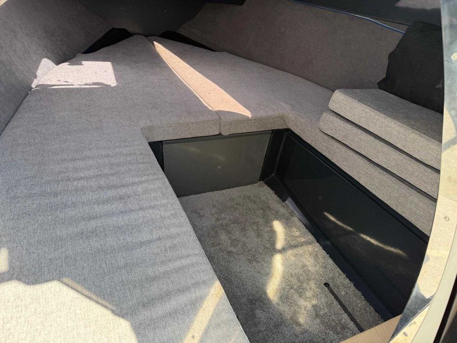 Łódź St. Tropez 6 + Mercury F225 + przyczepa