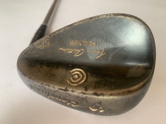 Kij do golfa golfowy iron Cleveland Sand Wedge 57 stopni prawa ręka