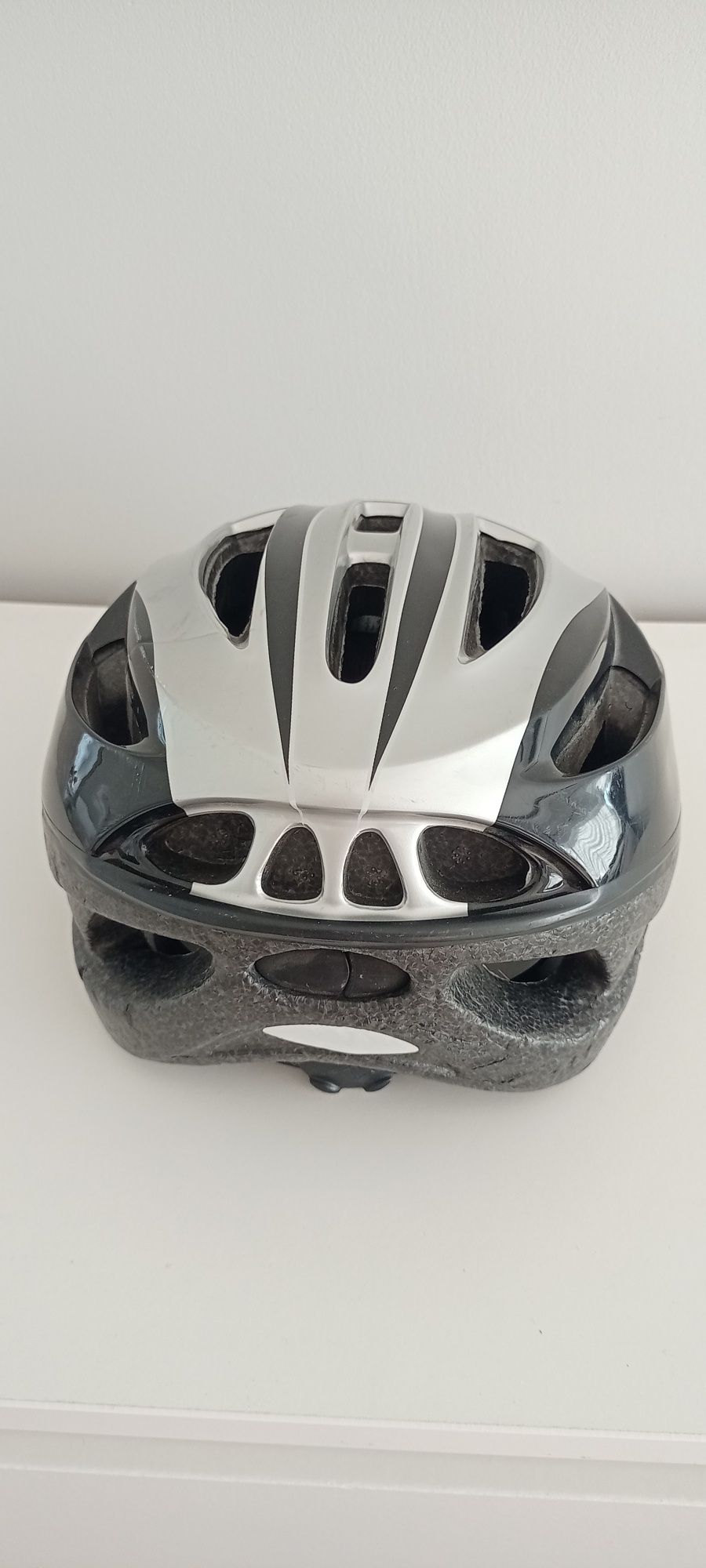 Kask rowerowy czarno szary