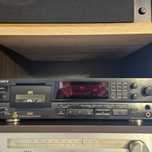 Magnetofon Dat Sony DTC 57 es plus 2 kasety