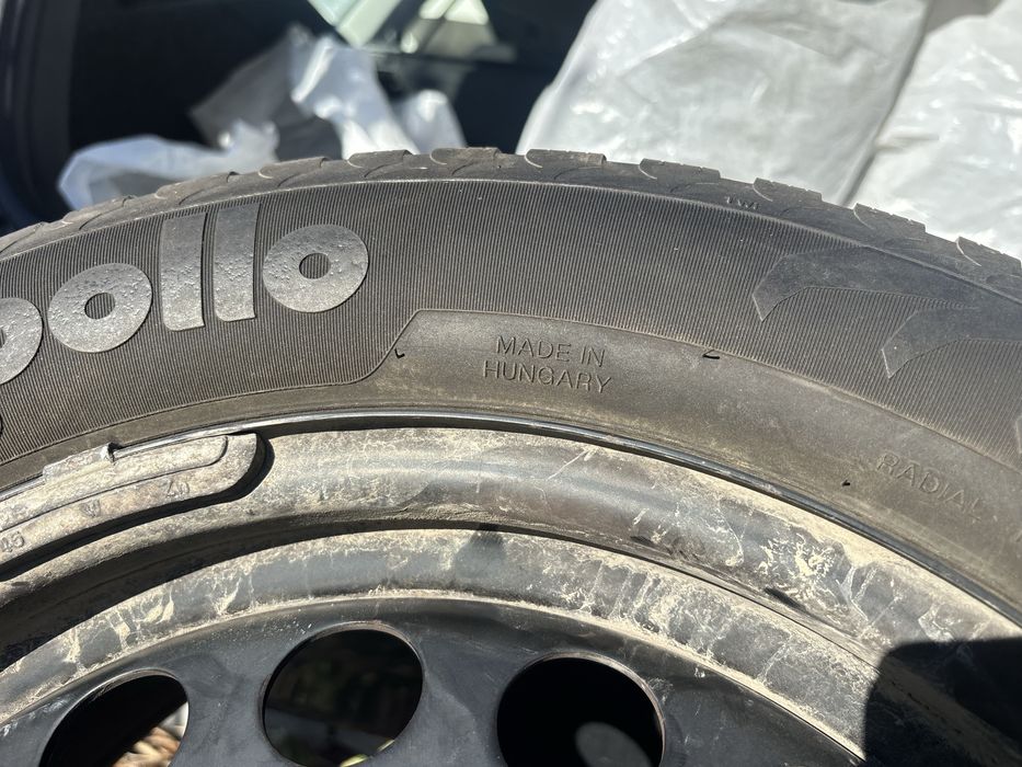 Sprzedam komplet stalowych felg z oponami zimowymi Apollo 205/55 R16.