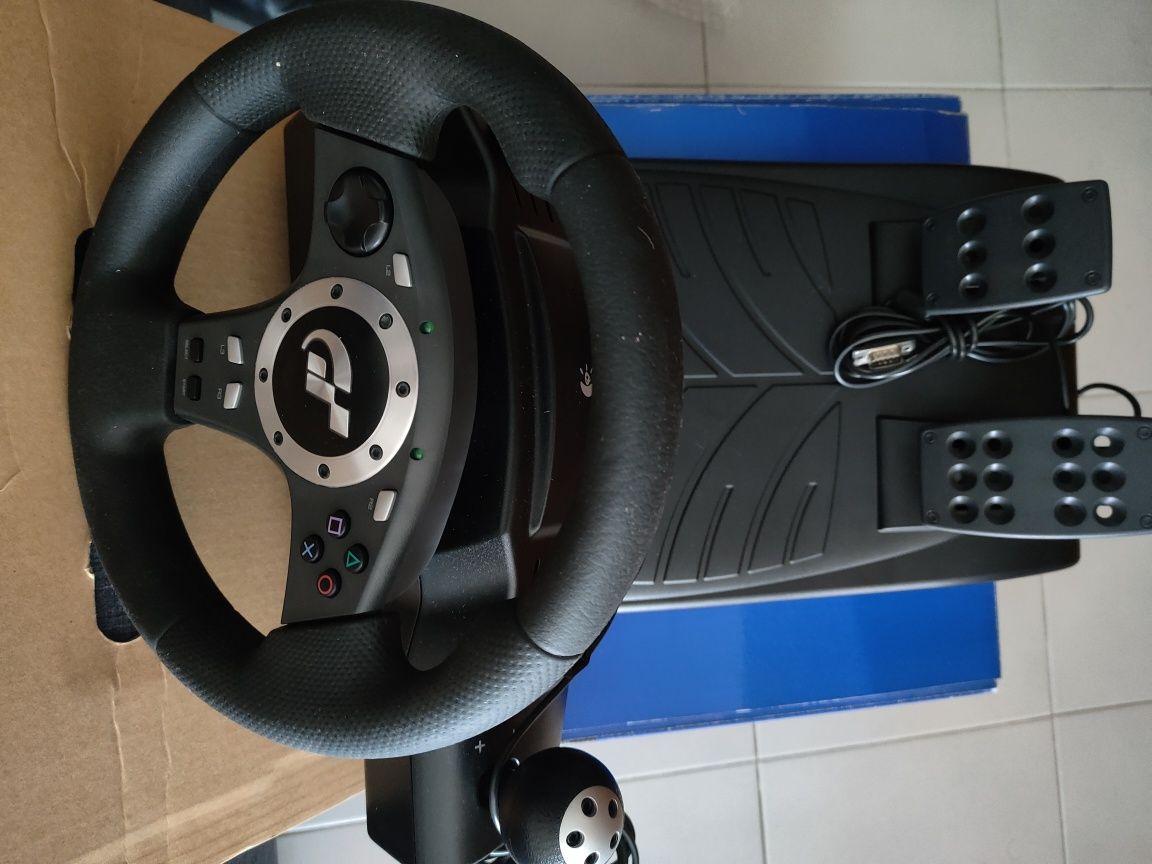Volante  Logitech