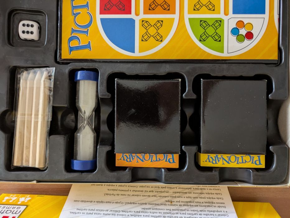 Jogo Tabuleiro - Pictionary 2 Níveis - Mattel