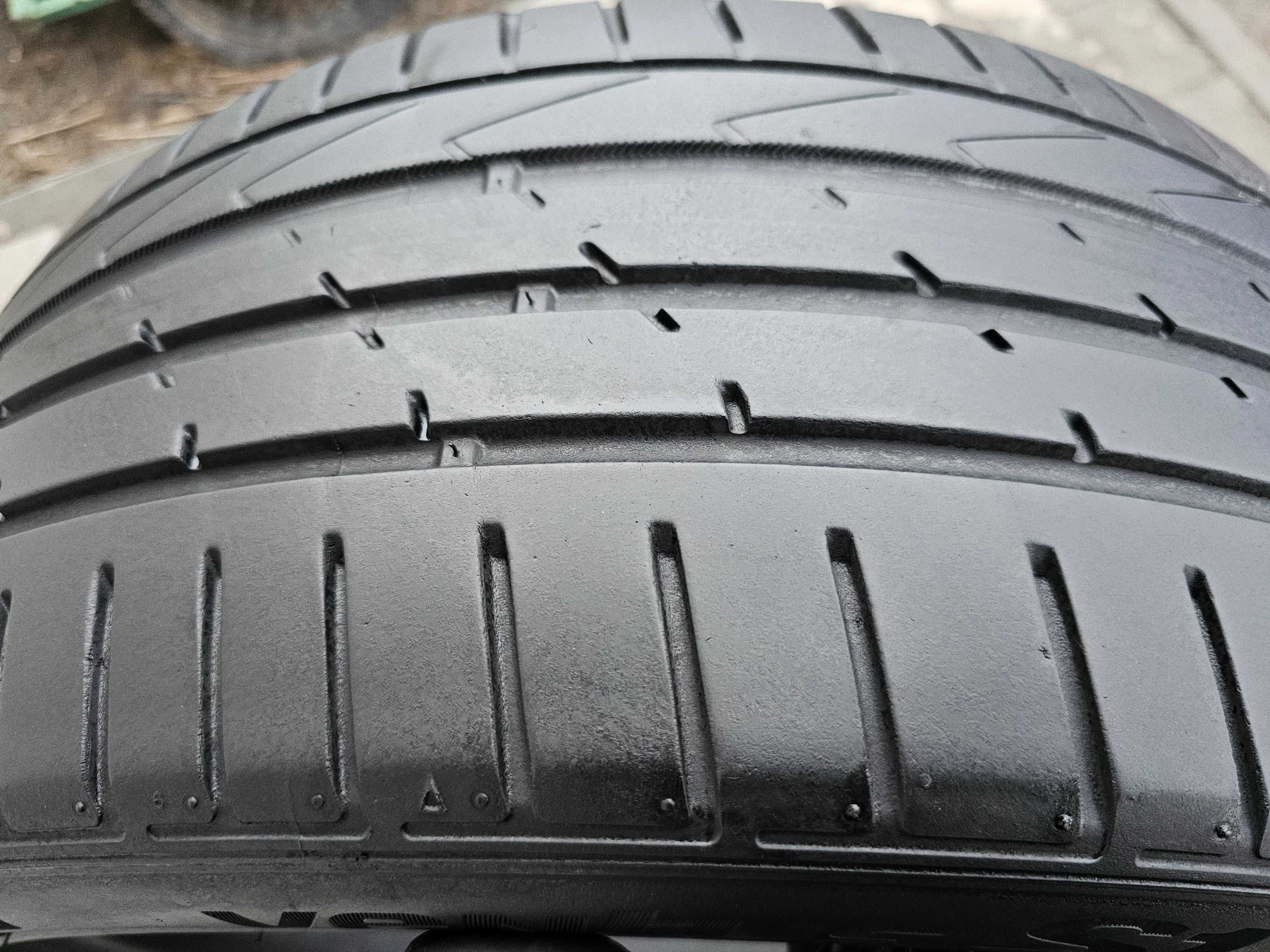 Lato Hankook 225/45 R17 5.5mm