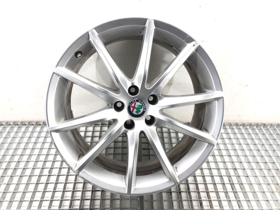 FELGA ALUMINIOWA 19  8J 5X110 CENTR 65 ET 34 - 869.00 PLN - ALFA ROMEO STELVIO (949_) 2016 - 2022