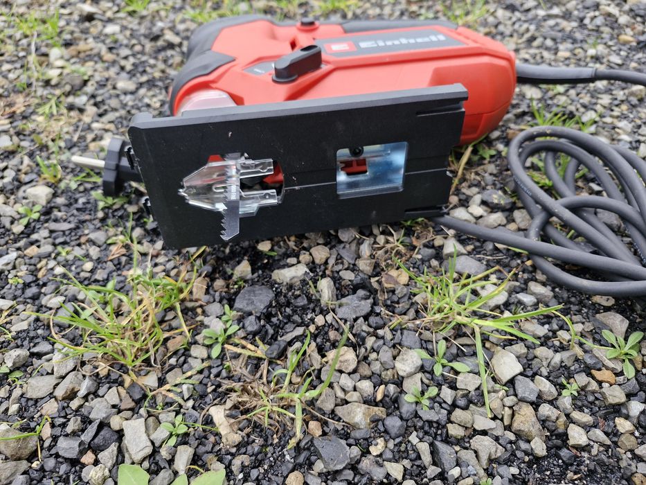 Elektroniczna wyrzynarka firmy Einhell