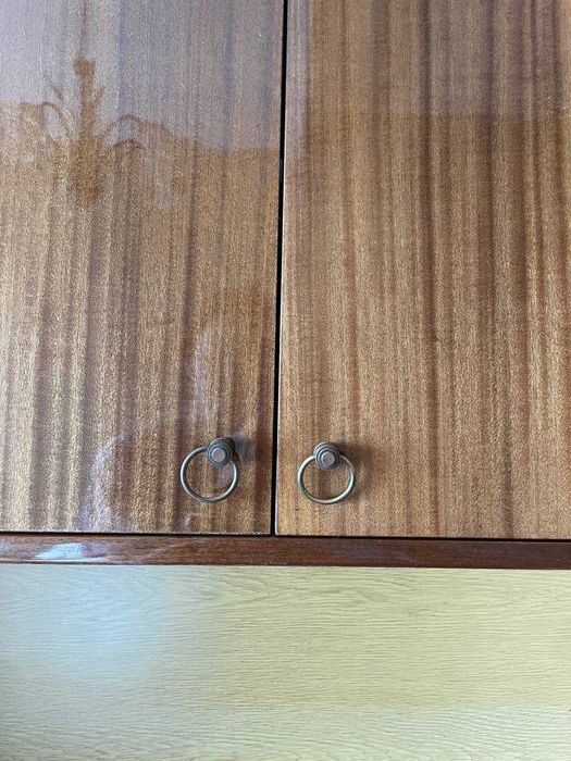 Meblościanka z grubej sklejki za darmo