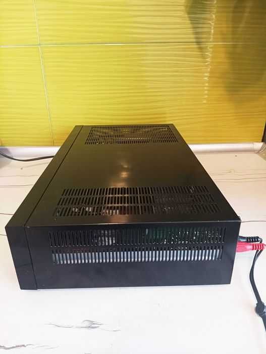 wzmacniacz Akai AM-A202 z korektorem graficznym