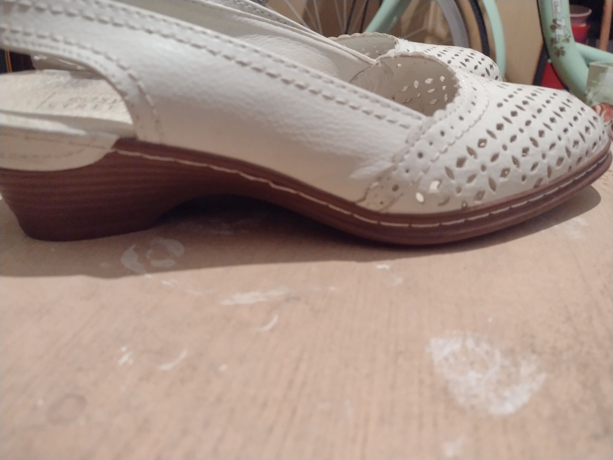 Buty mokasyny r.39