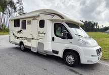 Fiat Ducato  Kamper Fiat Ducato Półintegra McLouis