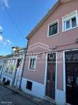 Moradia T2 para Recuperar  em Vila Nova de Gaia