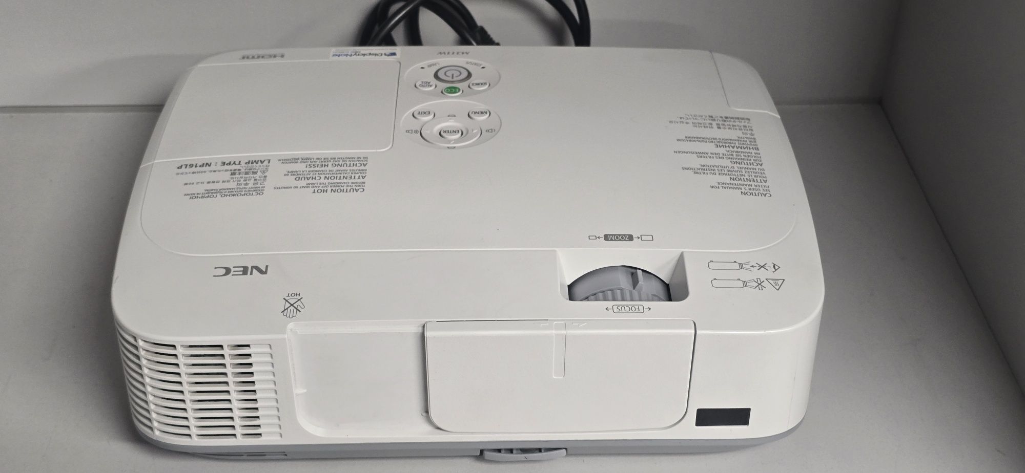 Projektor DLP NEC NP- M311WG stan idealny