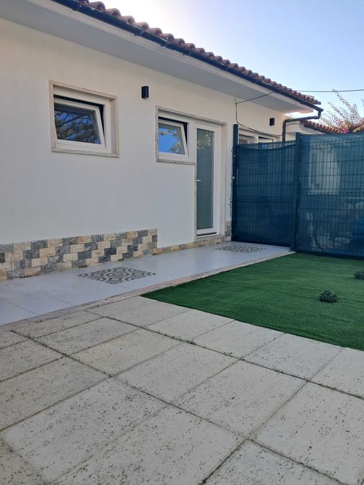 Arrenda-se T2 em Corroios. Entrada imediata
