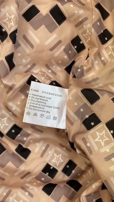 Зимова куртка синтепонова курточка пуховик