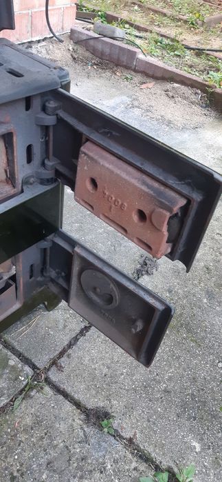 Piecyk na drewno węgiel, piec koza do garażu