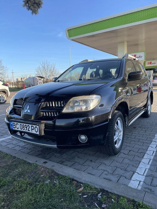 Mitsubishi autlender 2008