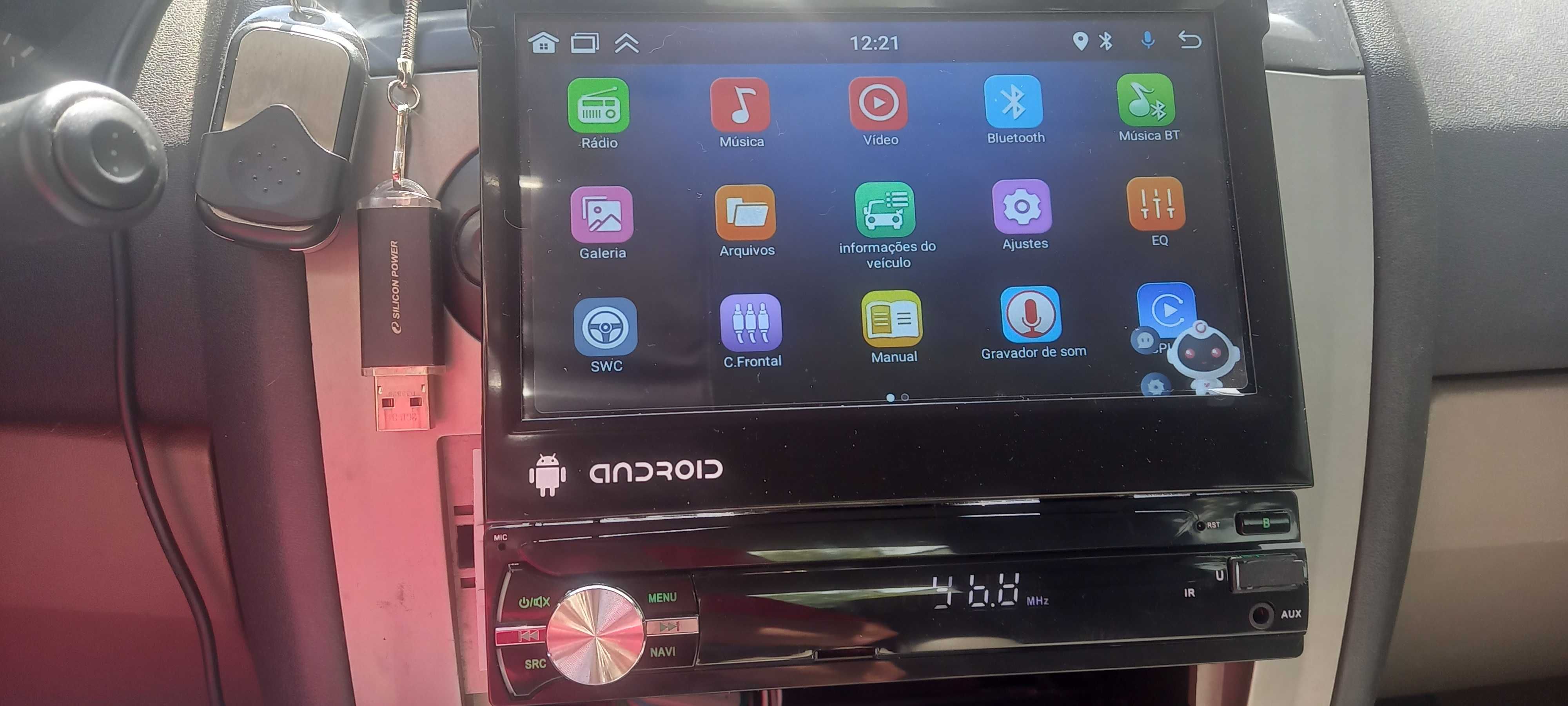 Vendo Auto radio MP5