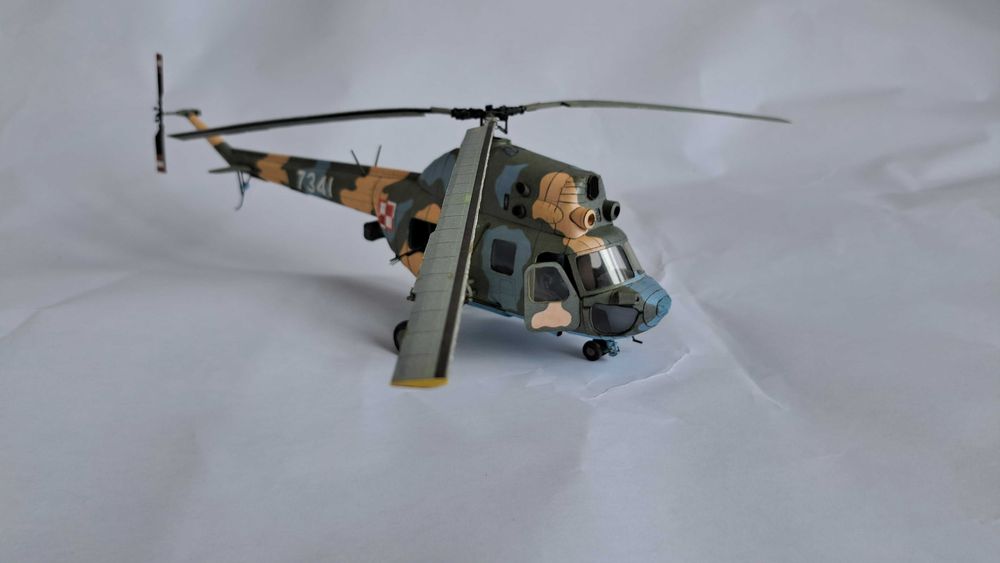 Kartonowy model śmigłowiec Mi2