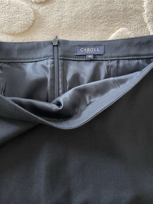 Saia Caroll, tamanho 40