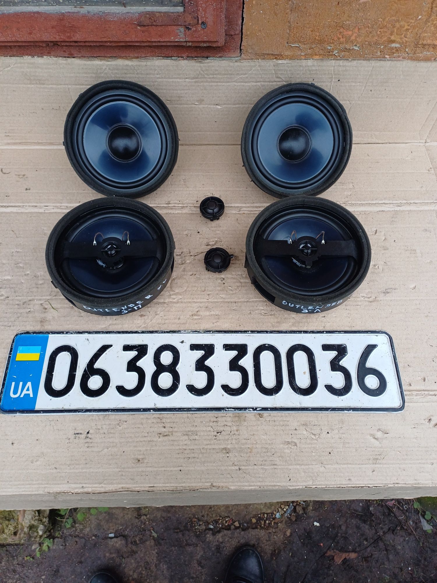 Mitsubishi outlander XL 2 06-12 колонки динаміки Rockford Fosgate