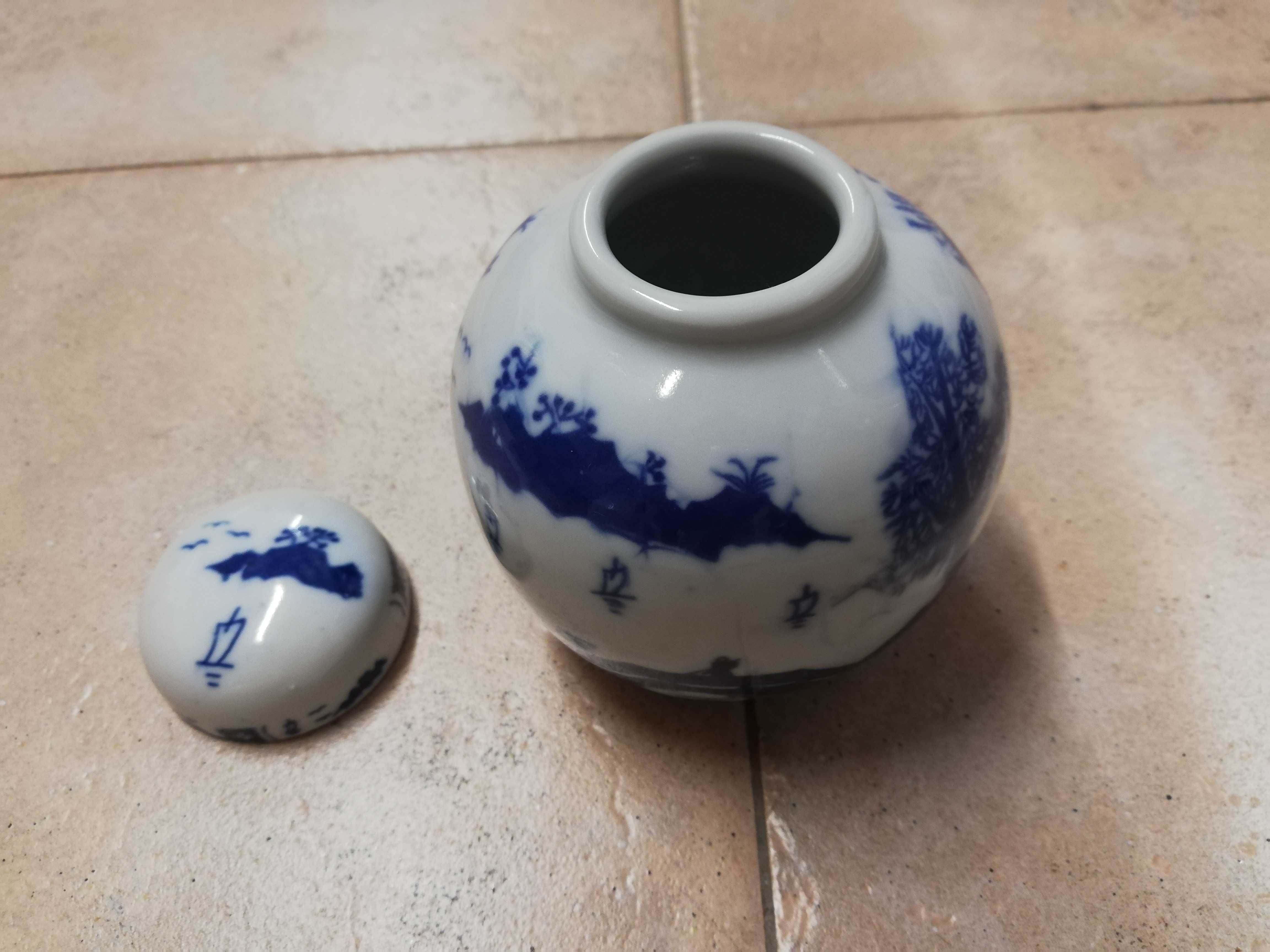 Jingdezhen porcelanowy chiński słoiczek