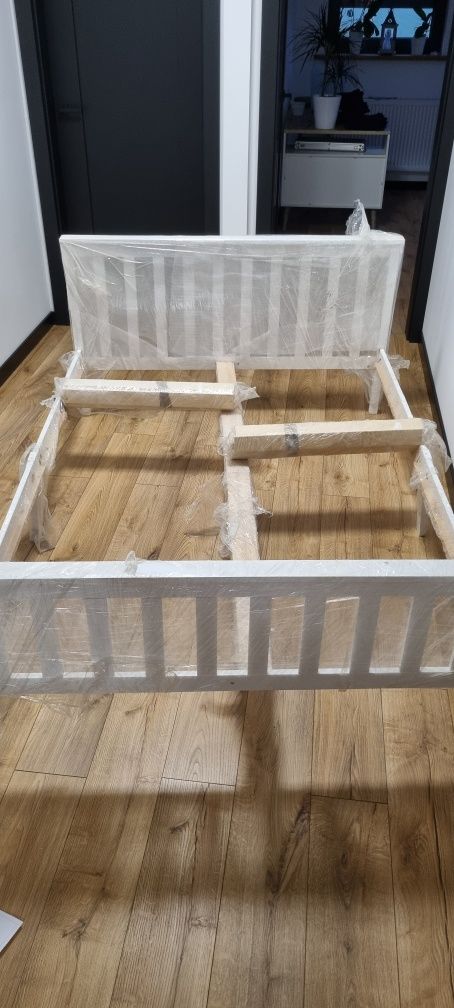 łużko nowe  białe