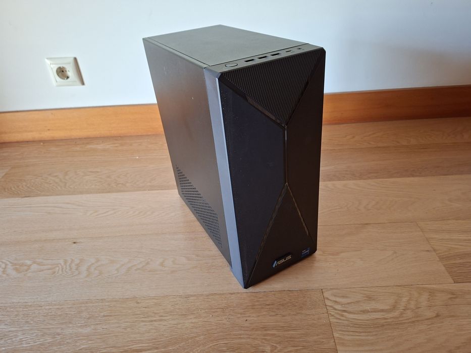 Caixa Mini Torre ASUS