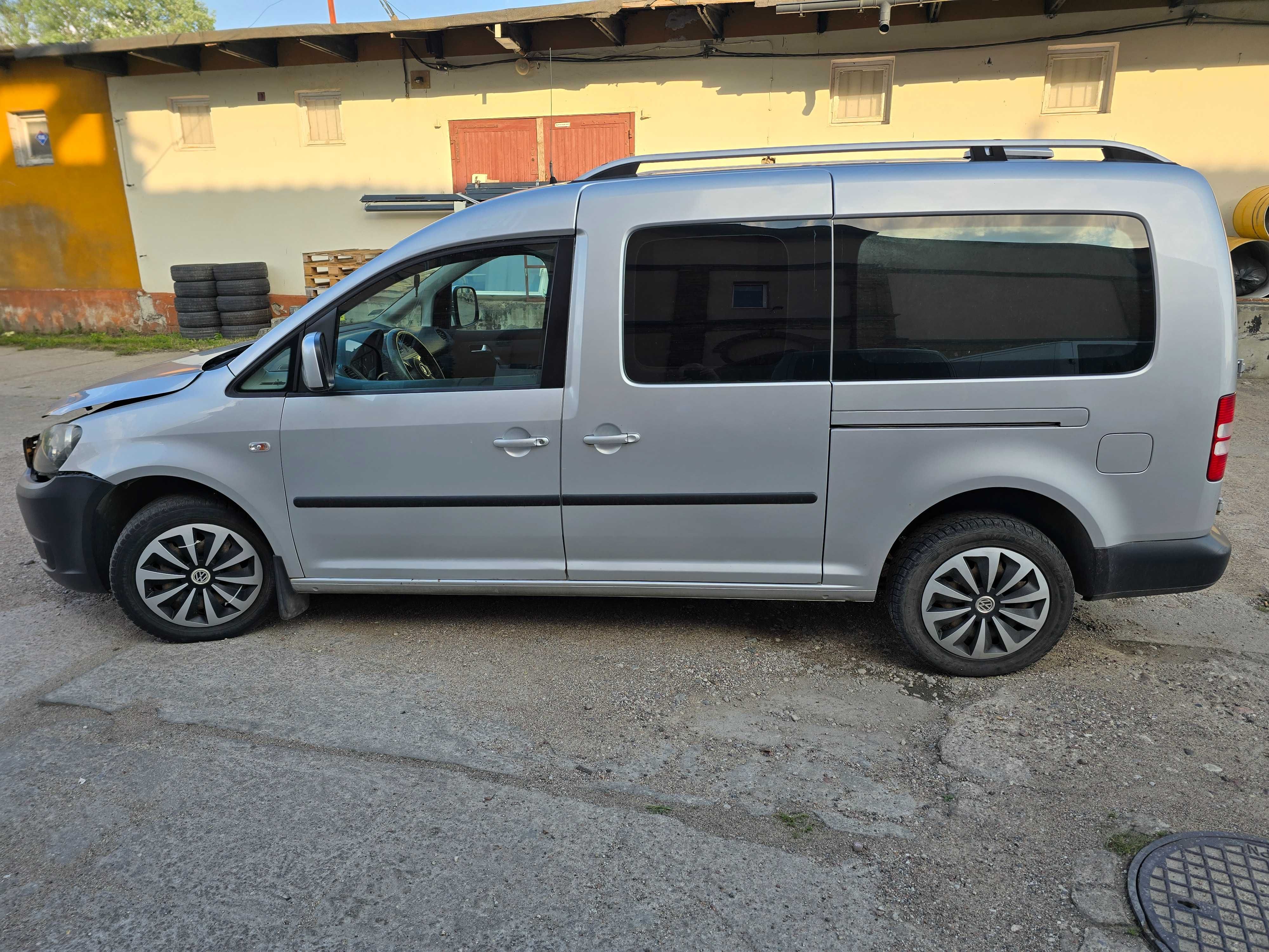 Sprzedam vw caddy 2012r uszkodzony