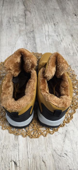 Zimowe ocieplane musztardowe buty męskie rozmiar 41 wkładka 27cm
