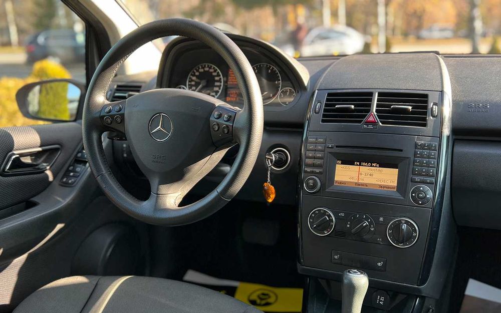 Mercedes-Benz A 180 2010