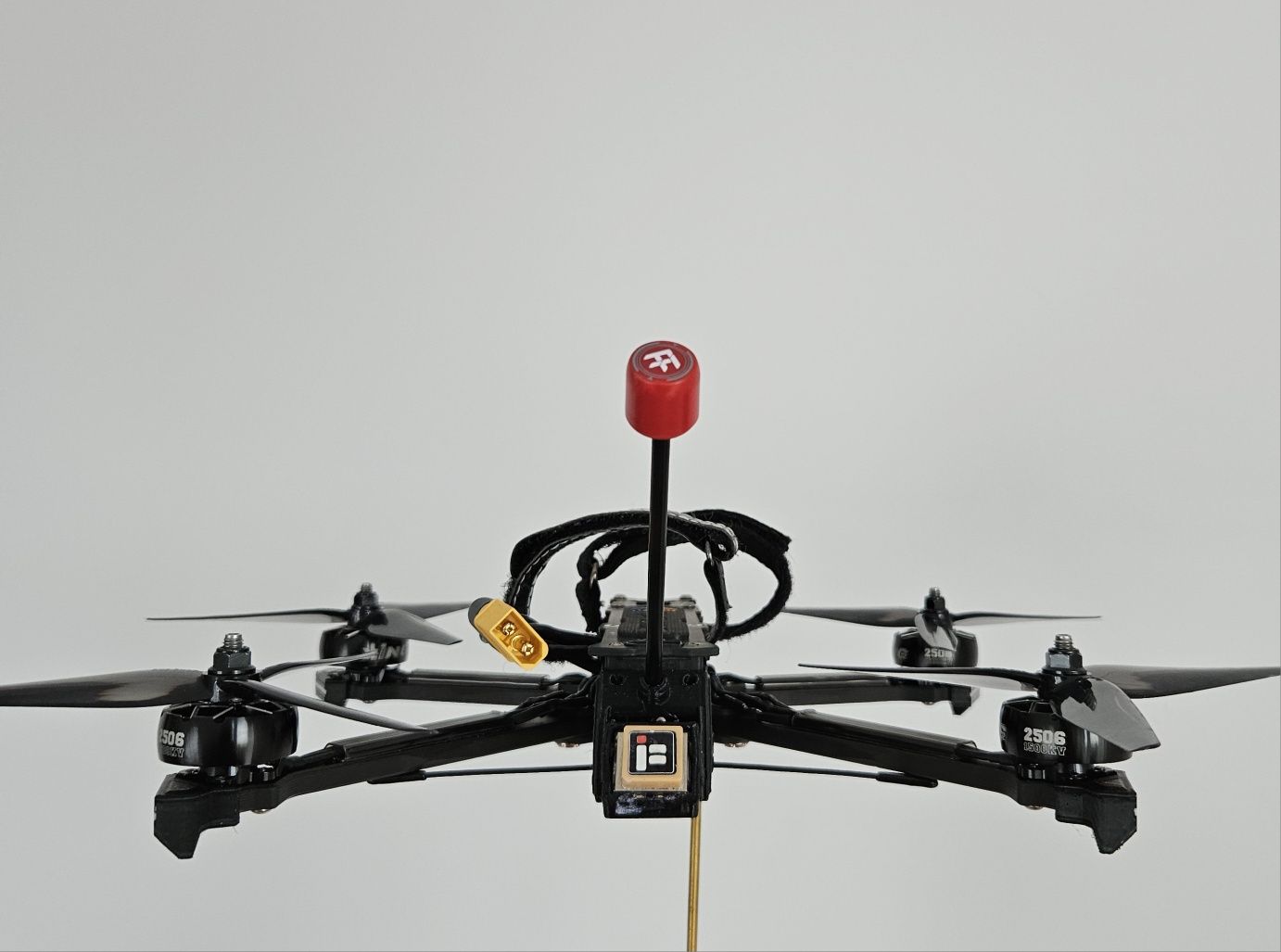 Dron FPV 6" 6S, O3, Crossfire Nano, GPS