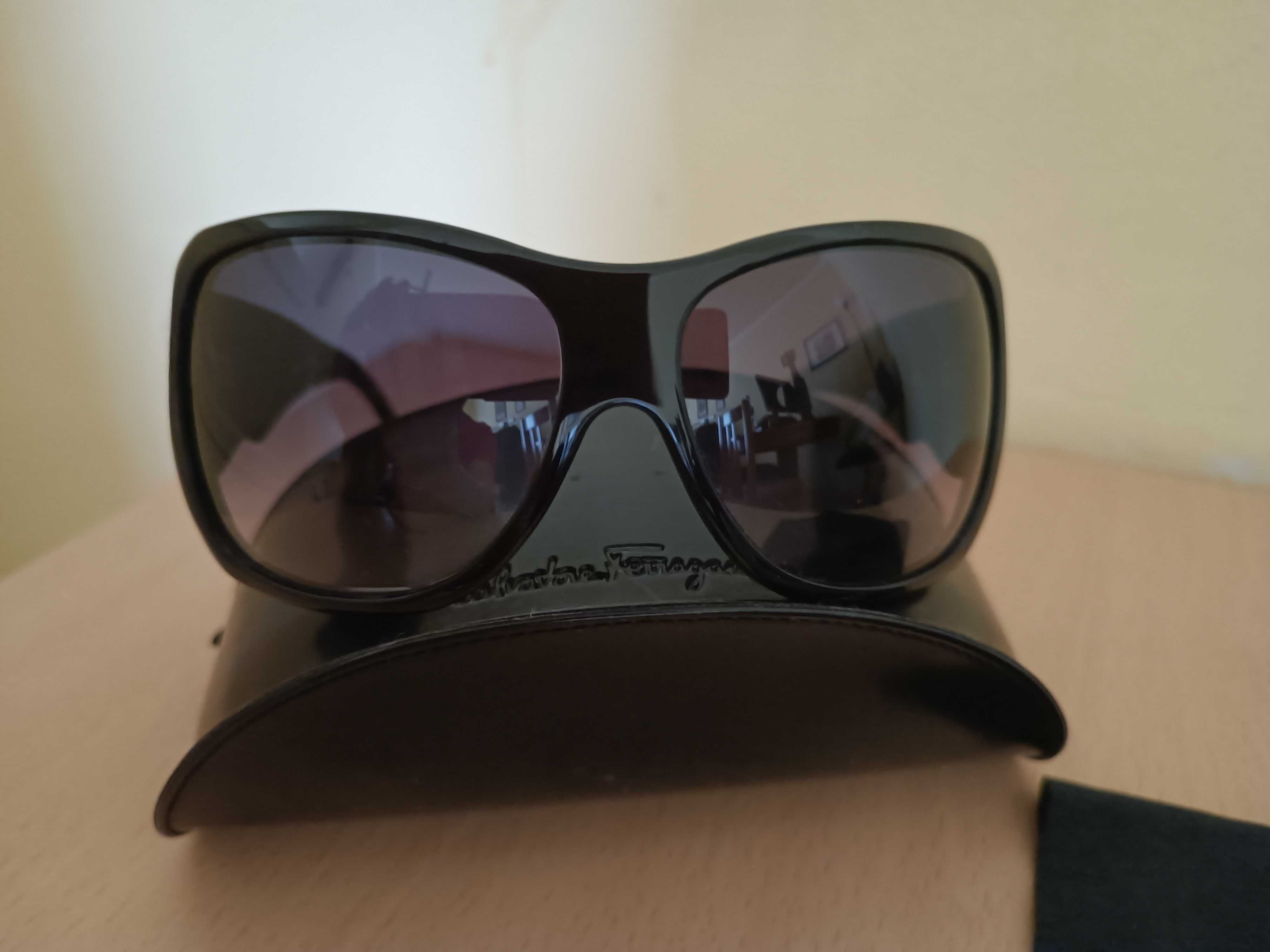 Óculos de sol Salvatore Ferragamo