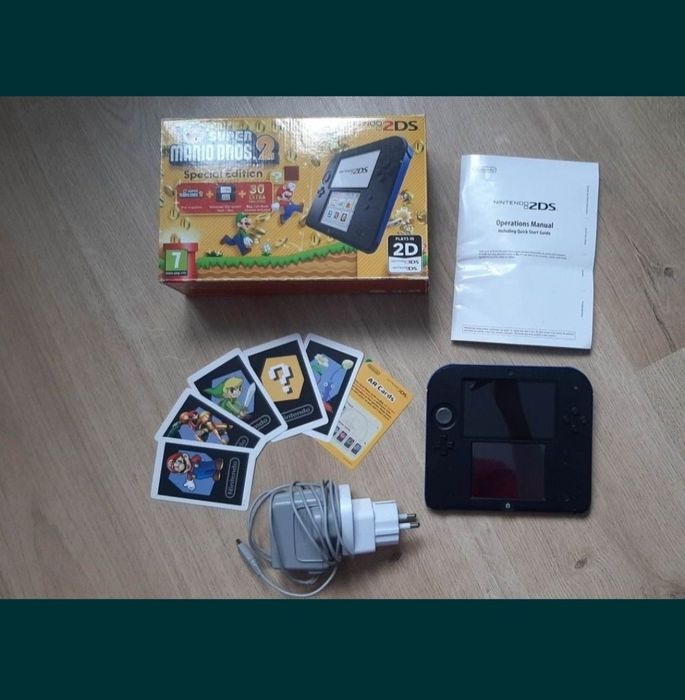 Konsola Nintendo 2DS special edition + gratis!