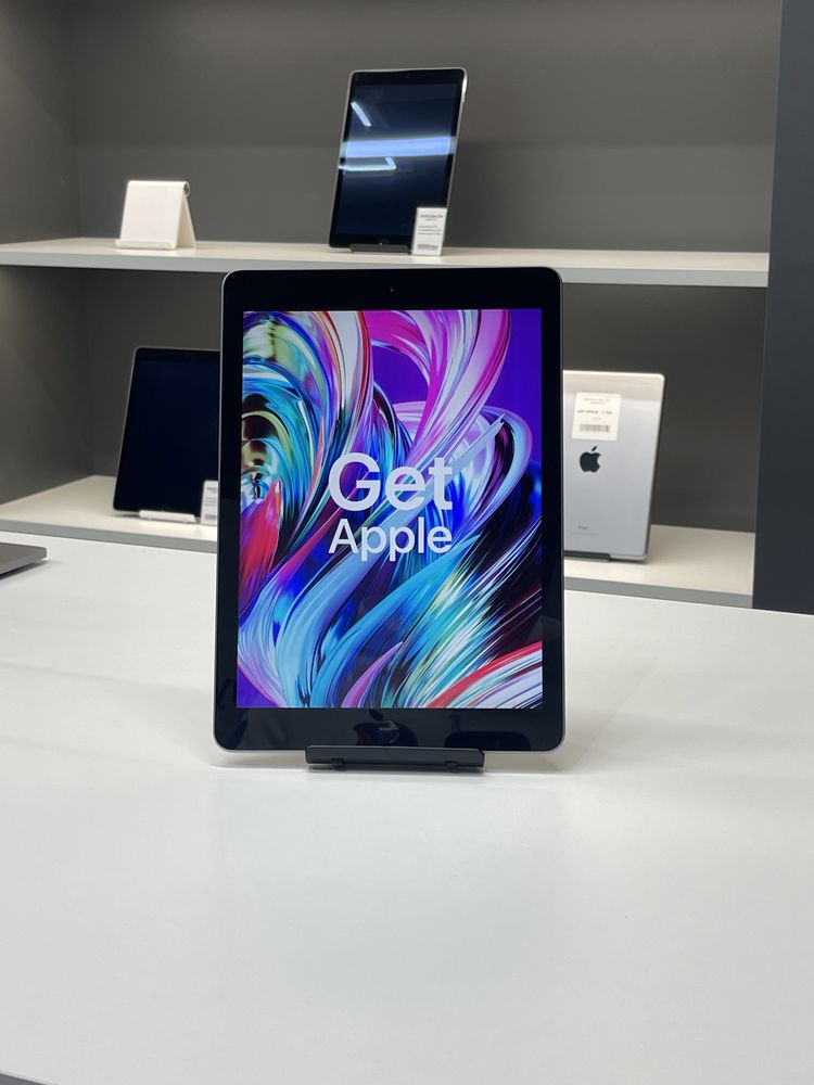 IPad 6th 9.7” 2018 32GB Wi-Fi  ГАРАНТІЯ Київ Олімпійський #2586