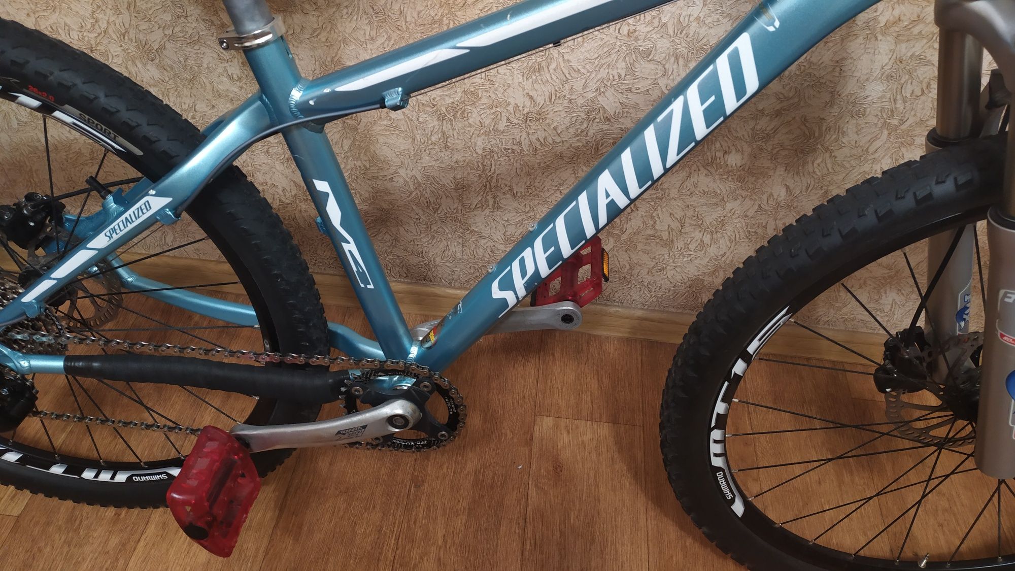 Велосипед Specialized Stumpjumper M4 26" 26"