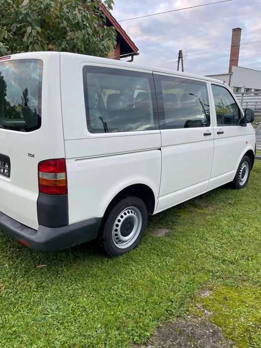 Volkswagen Transporter T5 1.9 TDI