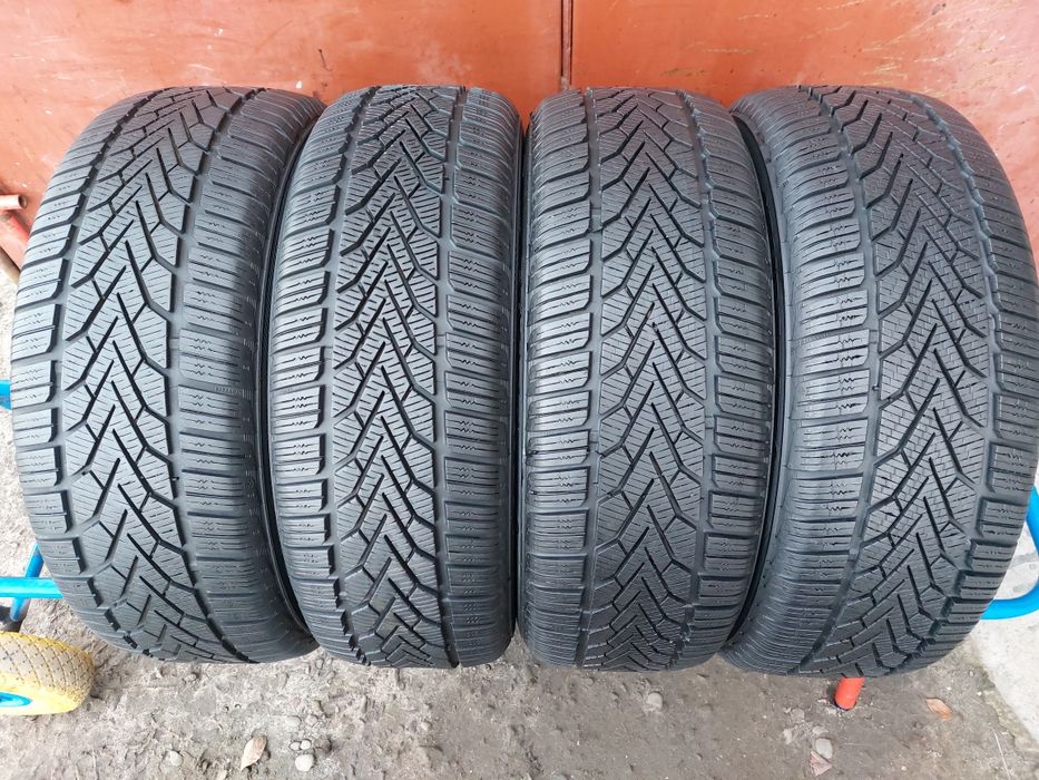 205/55/16 R16 Semperit SPEED-GRIP 2 4шт ціна за 1шт зима шини