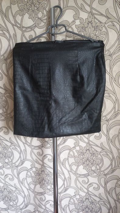 Юбка підійде на розмір 46-48