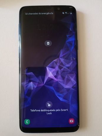 Samsung S9 com ecrã estalado mas a funcionar bem