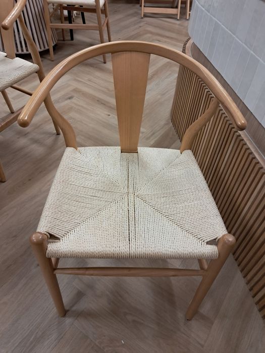 Krzesła do jadalni lub salonu