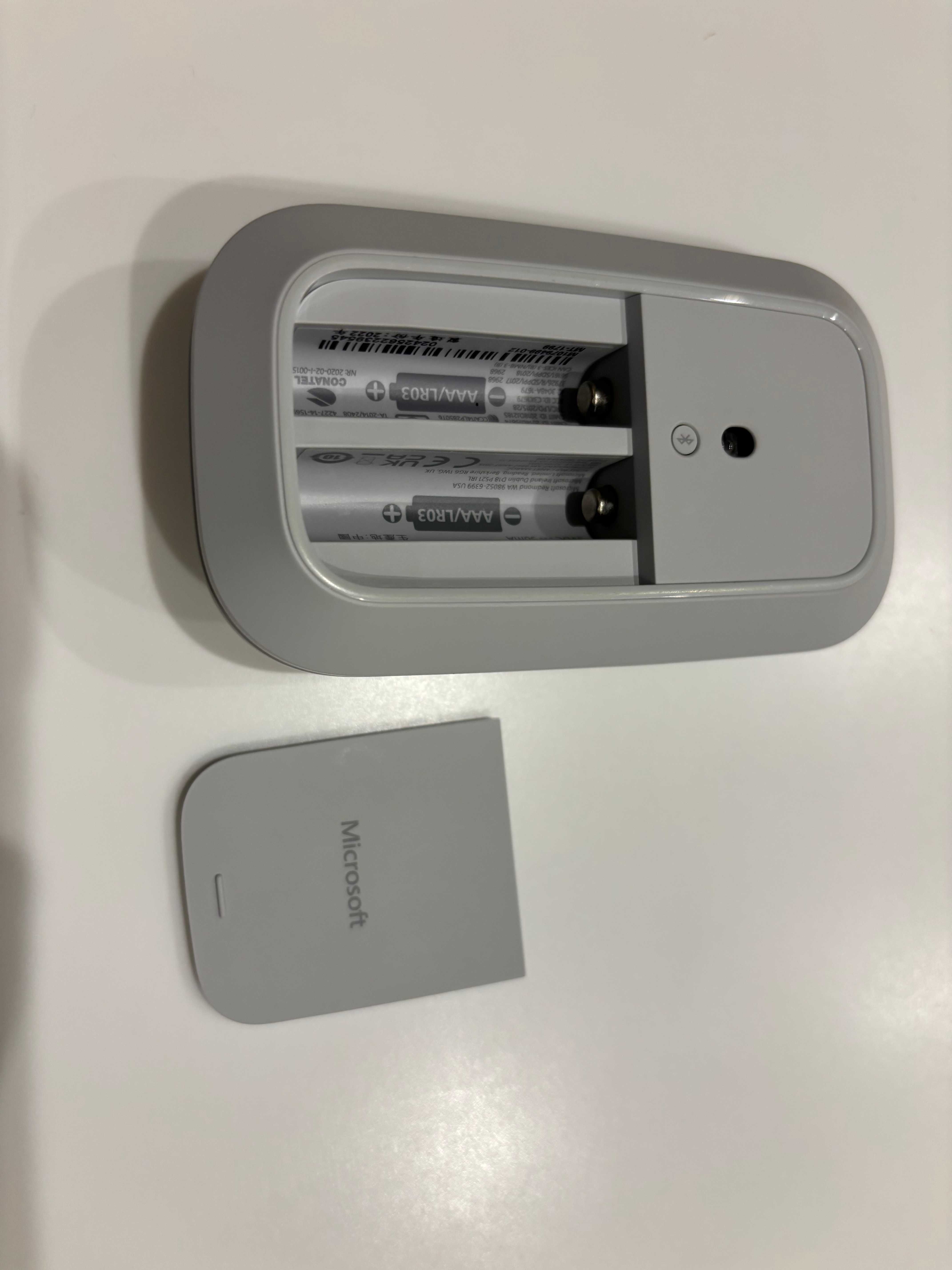 Rato Wireless Microsoft Surface Mobile - Platina