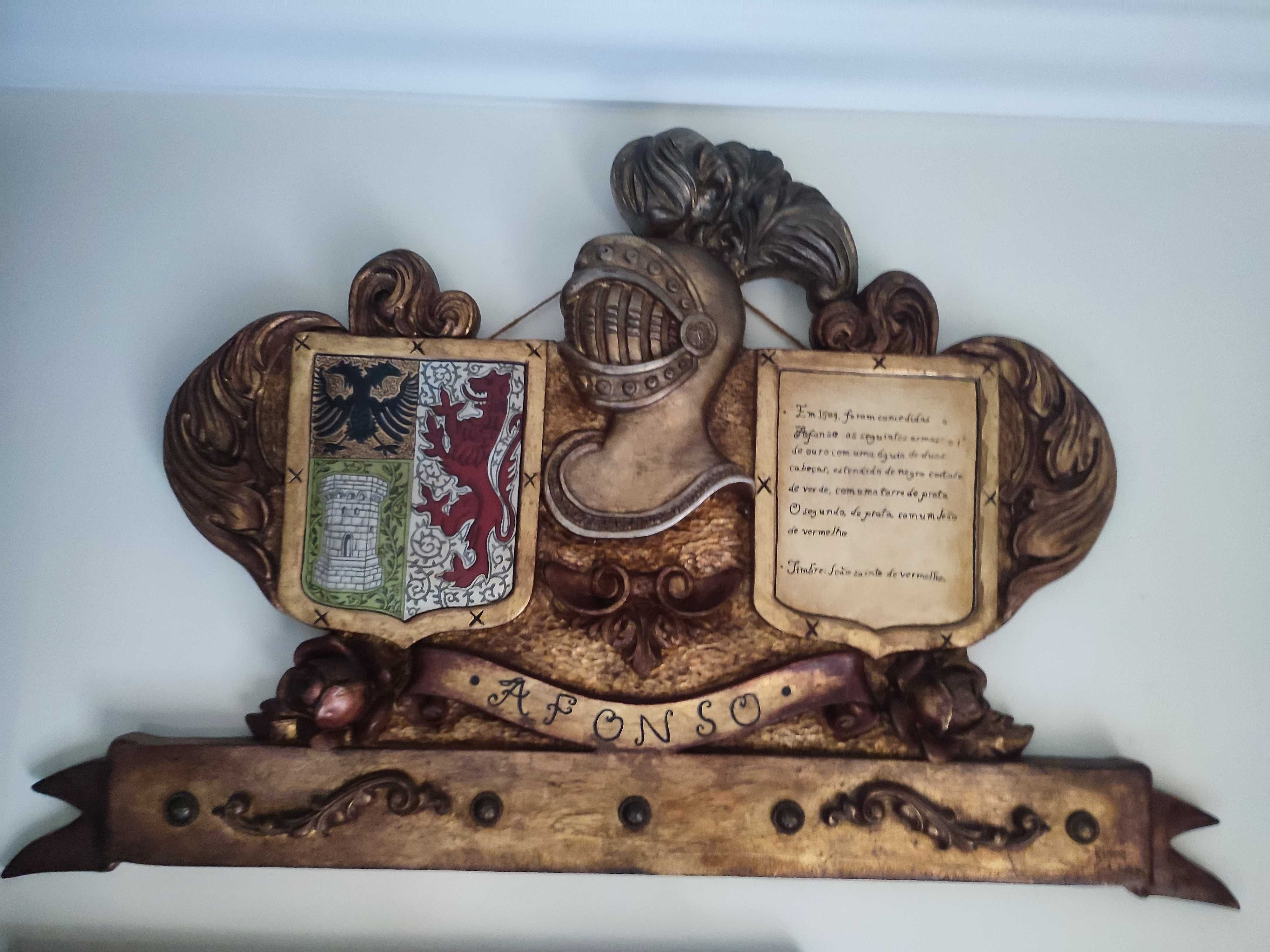 Brasão com emblema para parede