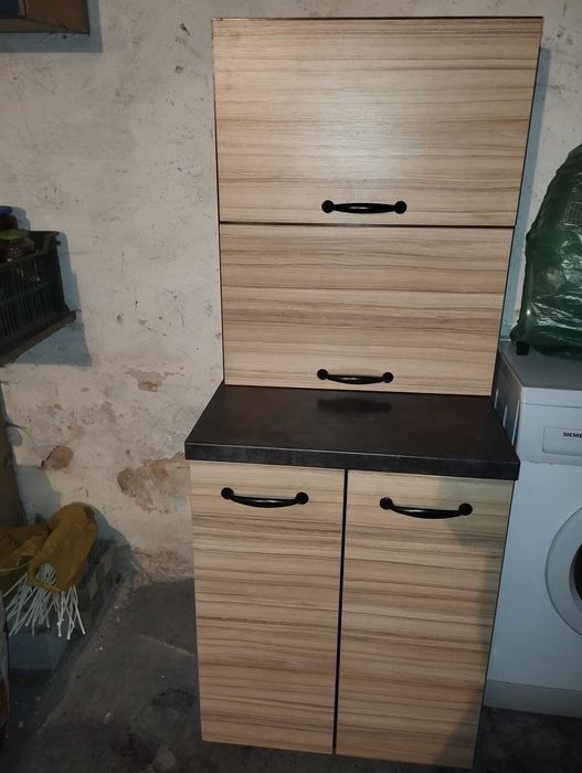 Szafka wisząca i stojaca