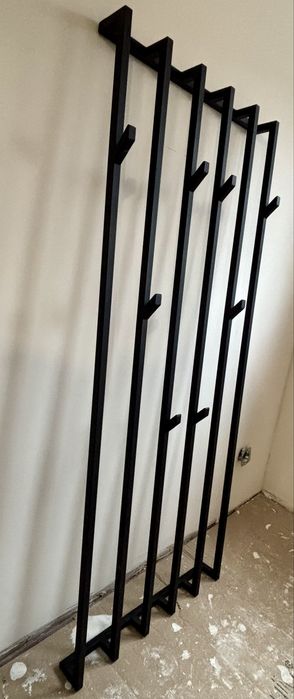 Metalowy solidny wieszak loft