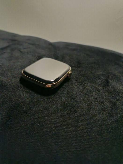 Smartwatch apple watch 10 GPS + cellular 46mm Gold TiT + starlightband