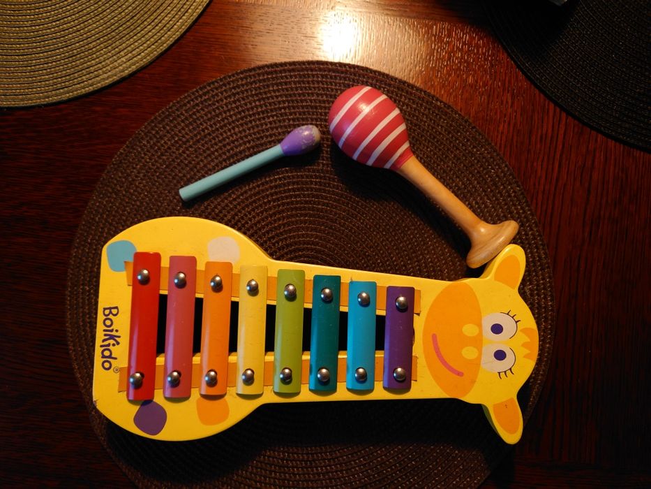 Cymbałki drewniane + grzechotka