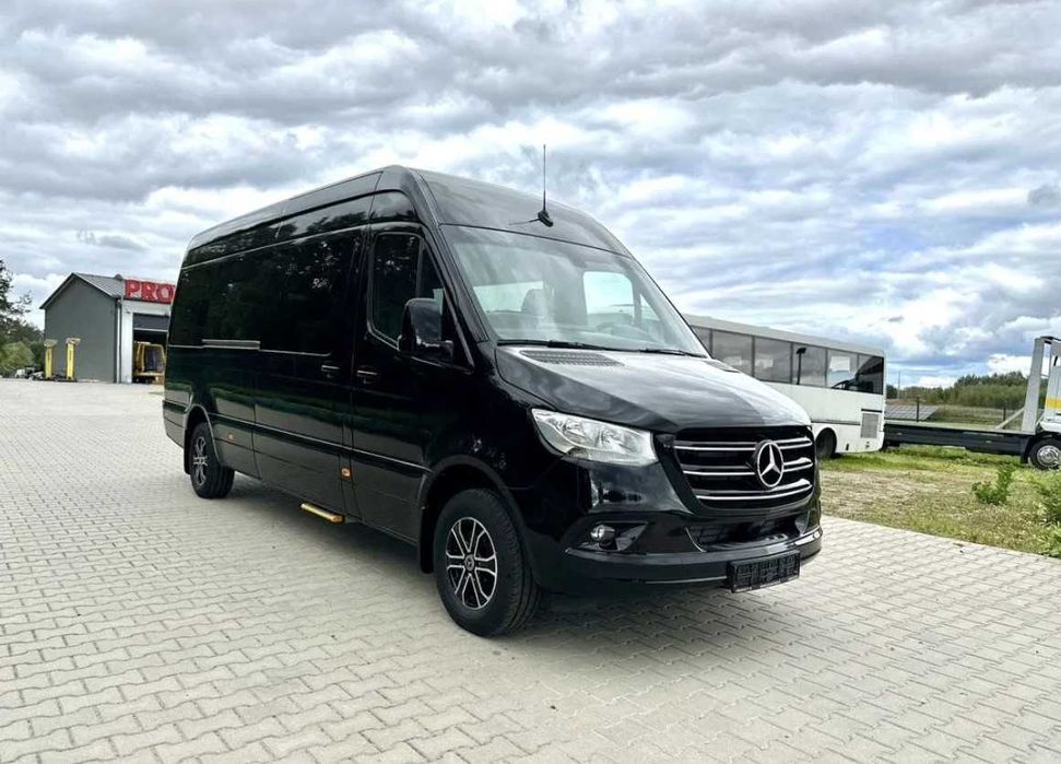 Бампер Mercedes Benz Sprinter W910 W907 розборка разборка шрот