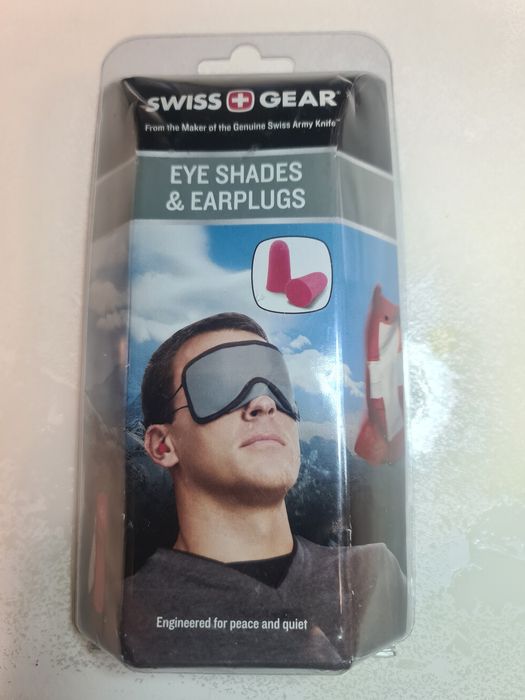 Swiss Gear Eye Shades and Earplugs, Grey, One
Swiss Gear Eye Shades an