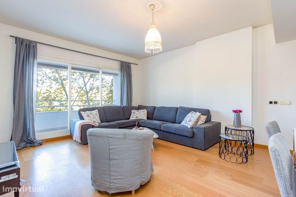 Apartamento T2 Para Arrendar No Parque Das Nações