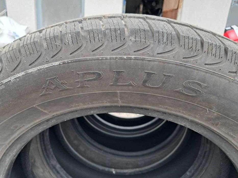 Шини зимові Aplus R18, розмір 235/60/18
